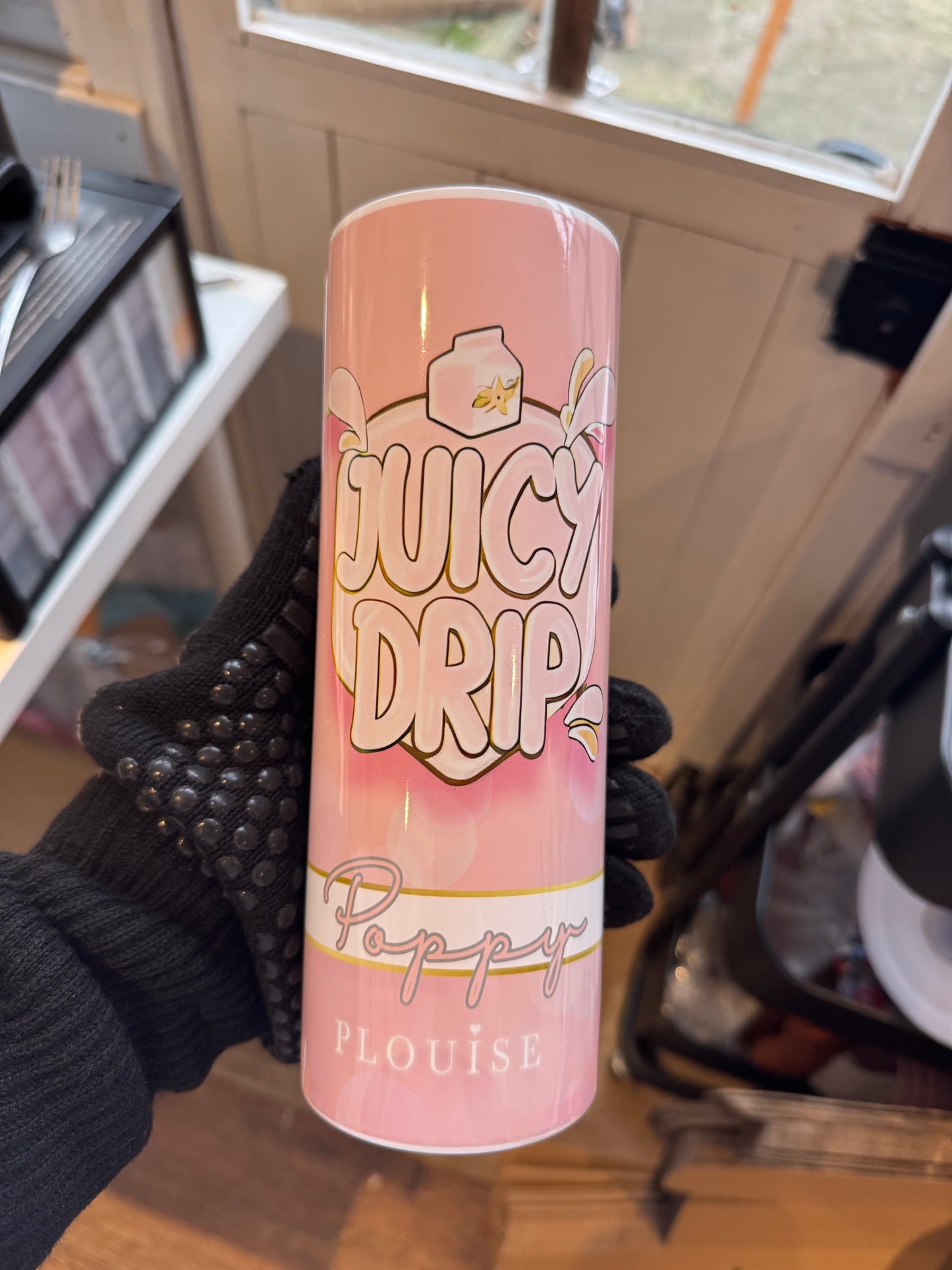 BadB or JuicyDrip tumbler 💞